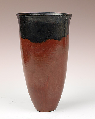 A fine Egyptian Pre-Dynastic Blacktop Vessel, ca 3600-3300BC
