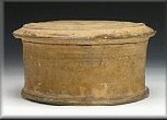An Attic Classical Pottery Lidded Pyxis, ca 5th Century B.C.